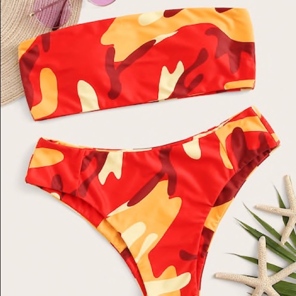 Red Camouflage 2 piece - Picture 1 of 1